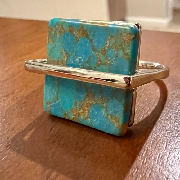 Turquoise and Silver Modern Statement Ring - Picture 8 of 10
